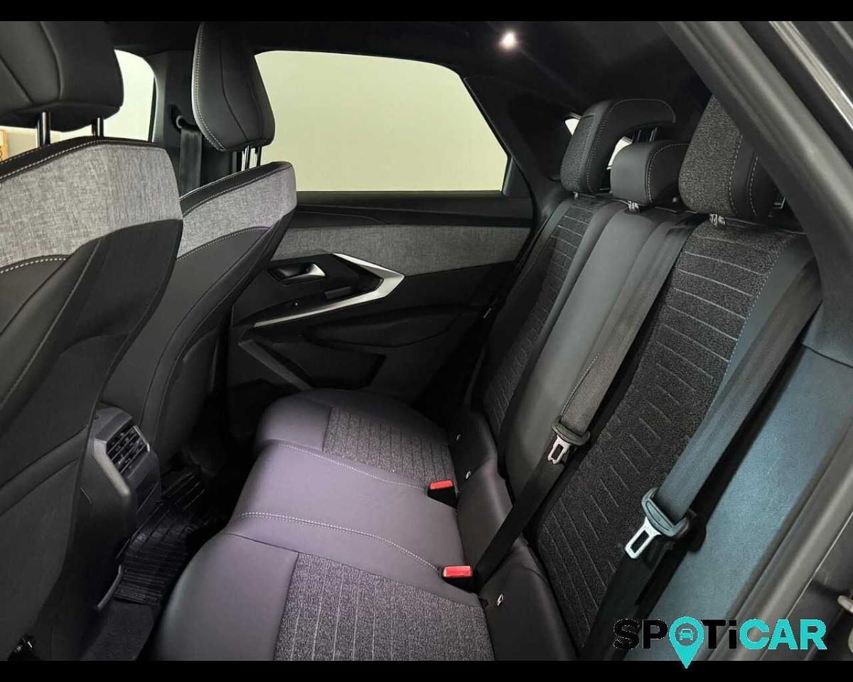 https://cdn-sp.caraffinity.it/SP/IT/PEUGEOT-3008-2429539_10.JPG