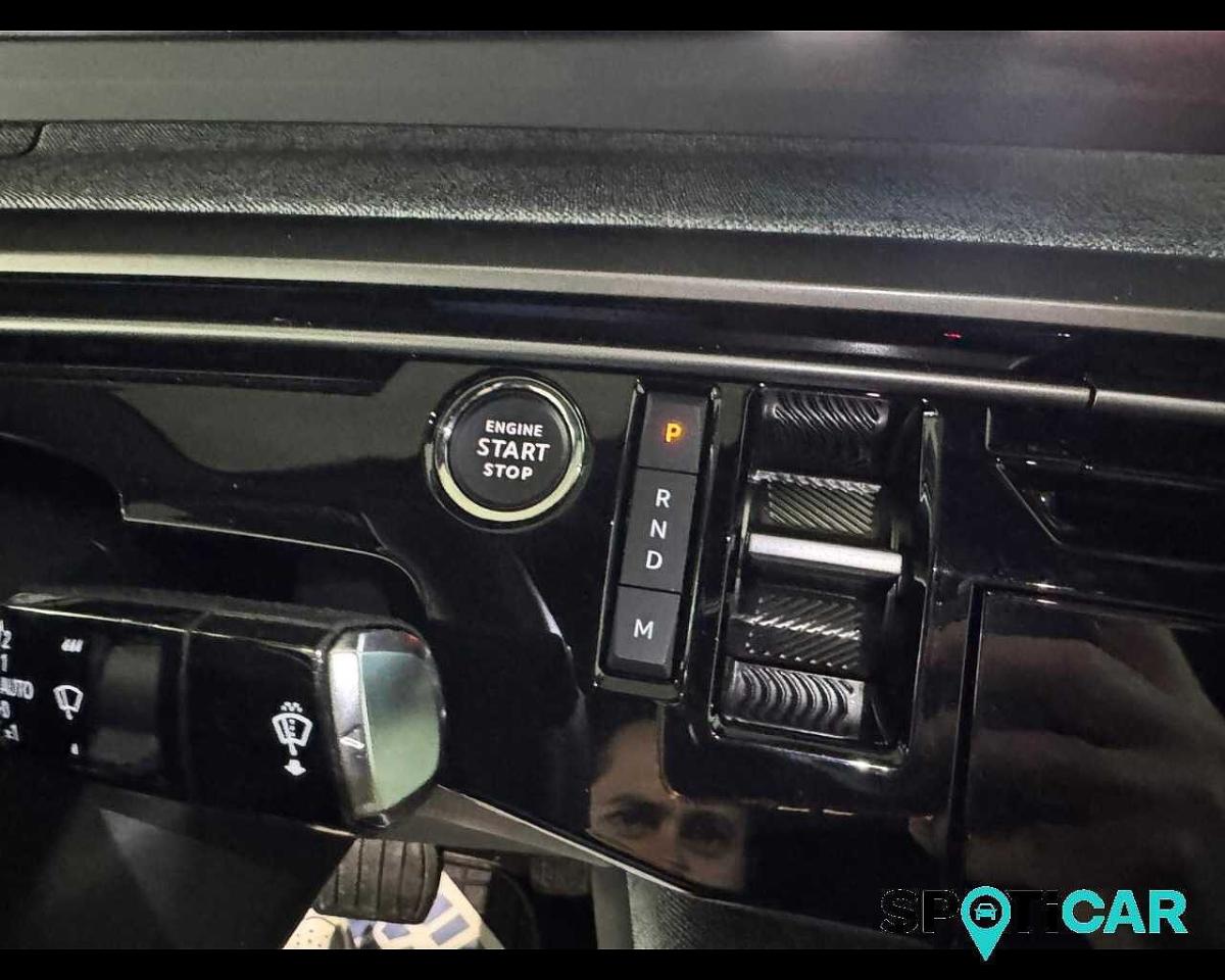 https://cdn-sp.caraffinity.it/SP/IT/PEUGEOT-3008-2429539_12.JPG